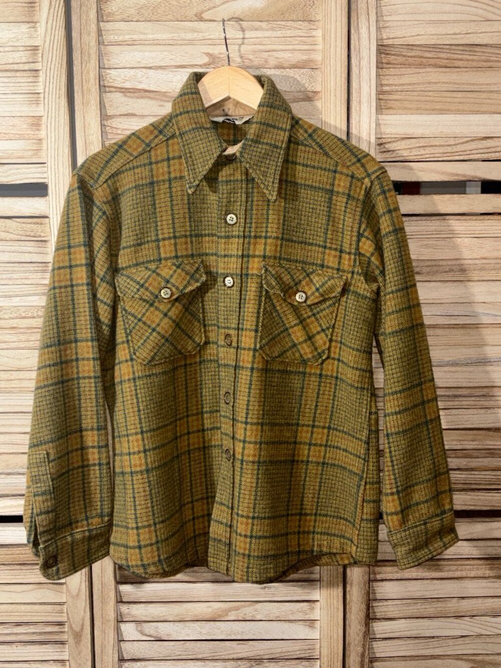 Vintage Woolworth Pure Virgin Wool Flannel Shirt Gold Green Plaid Men's L